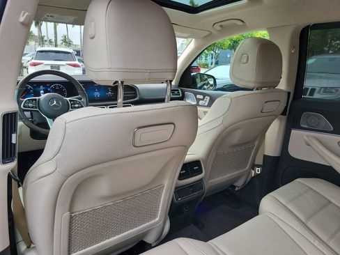 Used 2020 Mercedes-Benz GLS 450 GLS 450 w/ Convenience Package image 16