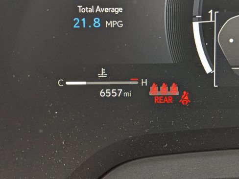 Certified 2025 Lexus RX 350 w/ Luxury Package image 19