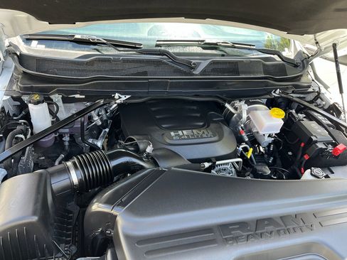 Used 2026 RAM 2500 Big Horn AWD/4WD image 16