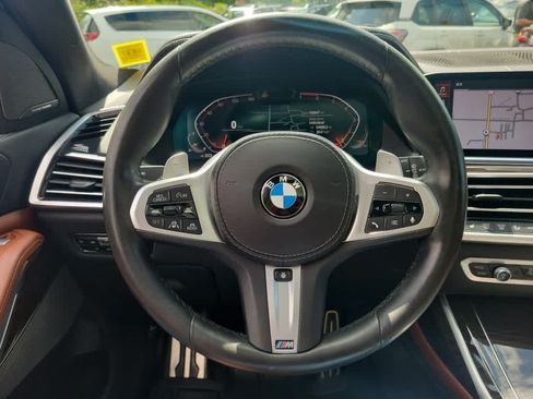 Used 2019 BMW X7 xDrive50i w/ M Sport Package AWD/4WD image 12
