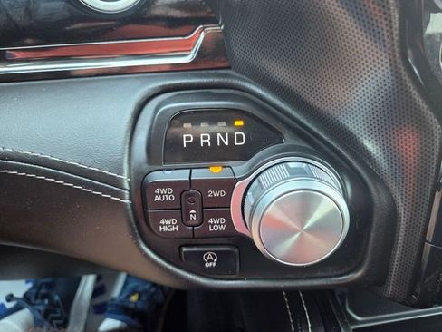 Used 2025 RAM 1500 Limited AWD/4WD image 7