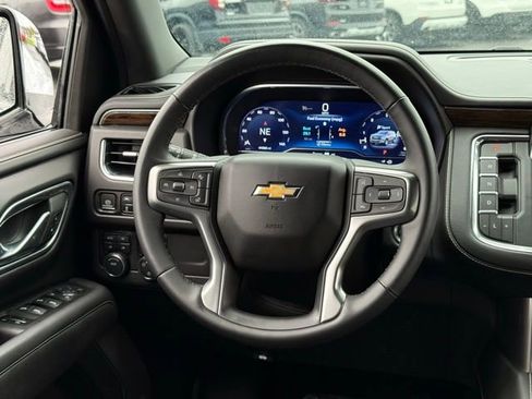 Used 2024 Chevrolet Tahoe Premier image 7