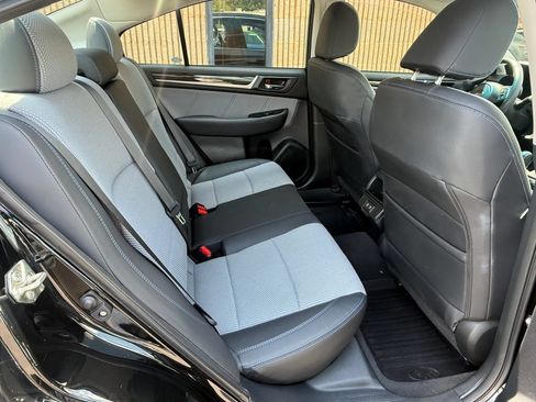 Used 2019 Subaru Legacy 2.5i Sport AWD/4WD image 17