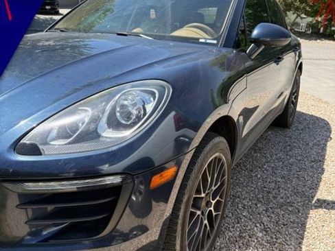 Used 2015 Porsche Macan S AWD/4WD image 12