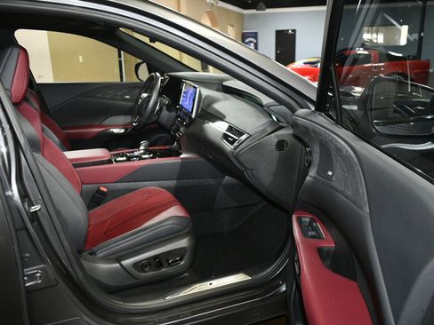 Used 2024 Lexus RX 500h F Sport w/ Convenience Package AWD/4WD image 46