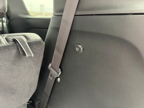 New 2026 Chrysler Pacifica Select image 13