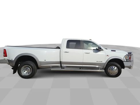 Used 2019 RAM 3500 Laramie image 9