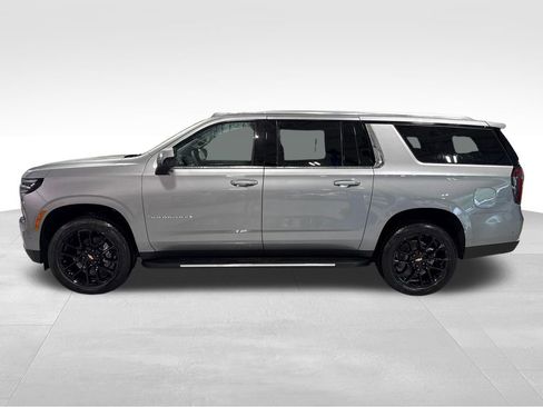 New 2026 Chevrolet Suburban LS w/ Max Trailering Package AWD/4WD image 47