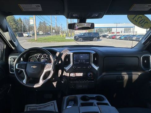 Used 2021 Chevrolet Silverado 1500 LT AWD/4WD image 33