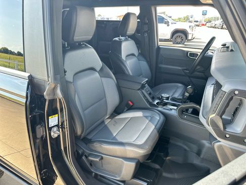 Used 2024 Ford Bronco Everglades AWD/4WD image 24