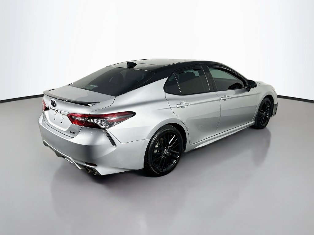 Used 2021 Toyota Camry XSE FWD image 7