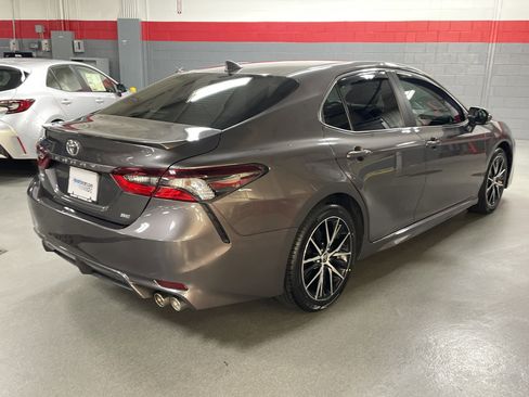 Certified 2023 Toyota Camry SE FWD image 10