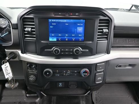 Used 2022 Ford F150 XL w/ Trailer Tow Package image 8