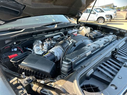 Used 2024 Chevrolet Silverado 3500 High Country w/ High Country Premium Package AWD/4WD image 24
