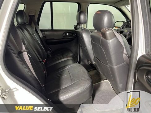 Used 2005 Chevrolet TrailBlazer LT AWD/4WD image 13