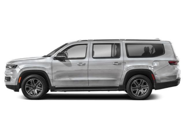 Used 2025 Jeep Wagoneer L Series II AWD/4WD image 13