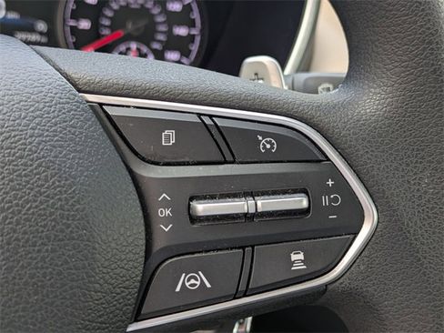 Used 2023 Hyundai Santa Fe SE image 20