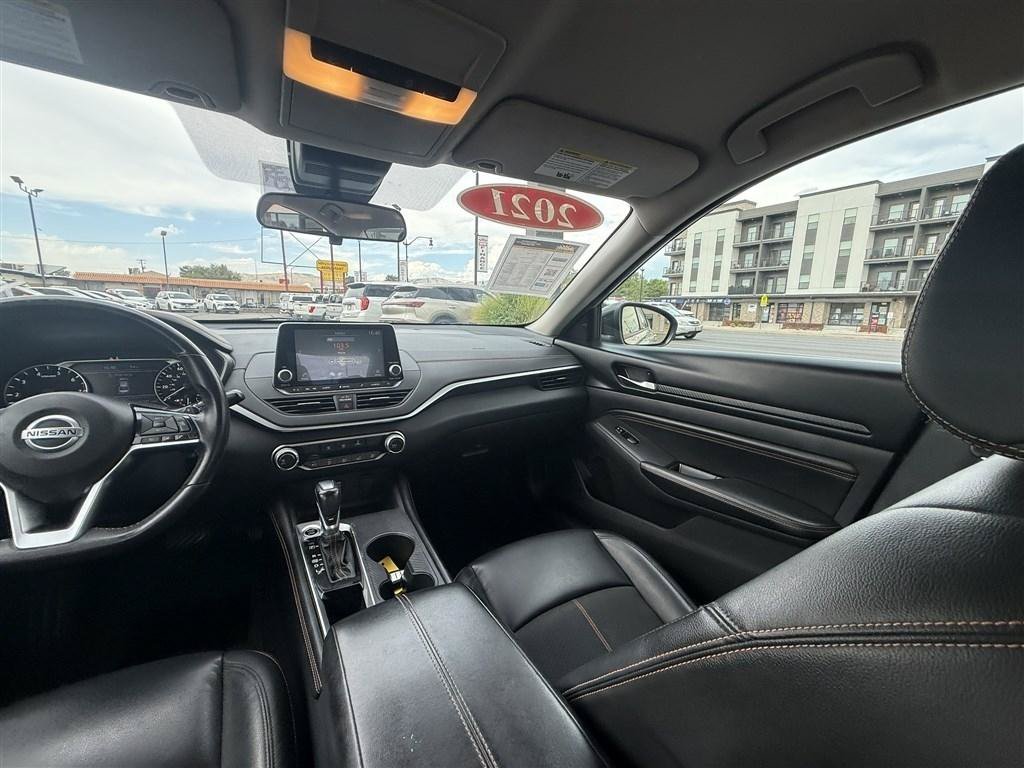 Used 2021 Nissan Altima 2.5 SR FWD image 19
