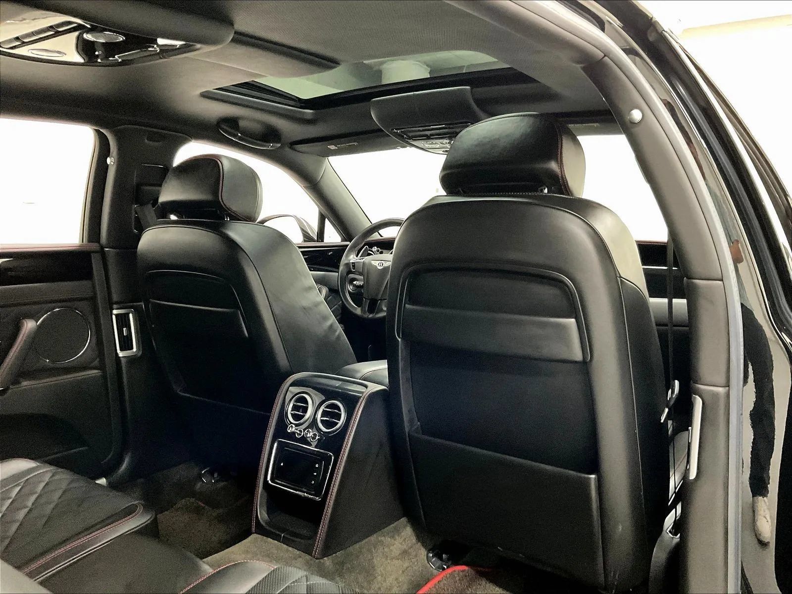 Used 2017 Bentley Flying Spur S V8 AWD/4WD image 43