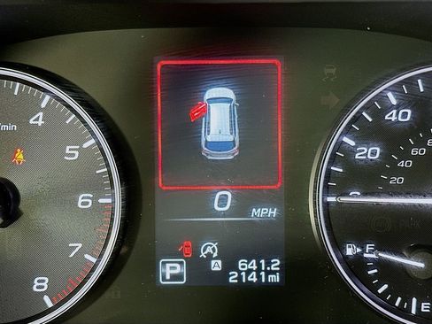 Certified 2025 Subaru Outback Premium w/ Popular Package #1A image 17