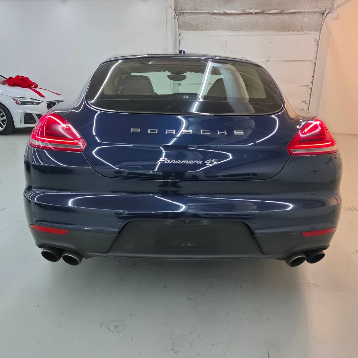 Used 2016 Porsche Panamera 4S AWD/4WD image 5
