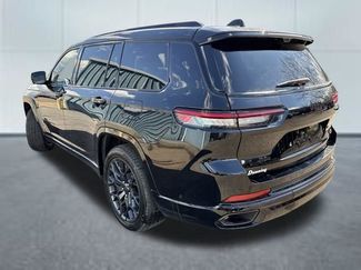 Used 2023 Jeep Grand Cherokee L Summit video 2