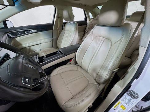 Used 2018 Lincoln MKZ Select w/ Select Plus Package image 15