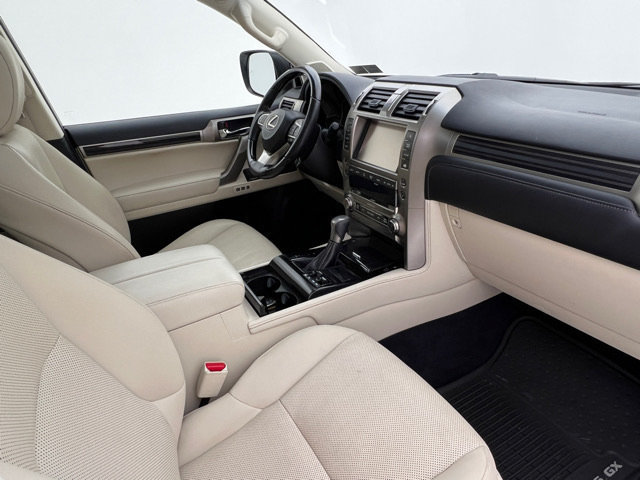 Used 2020 Lexus GX 460 Premium w/ Premium Package AWD/4WD image 13