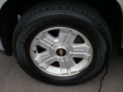 Used 2012 Chevrolet Tahoe LT w/ Suspension Package, Off-Road AWD/4WD image 15