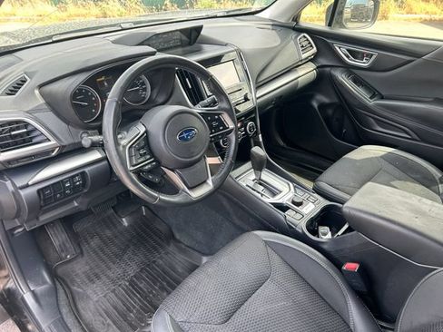Used 2020 Subaru Forester Premium AWD/4WD image 24