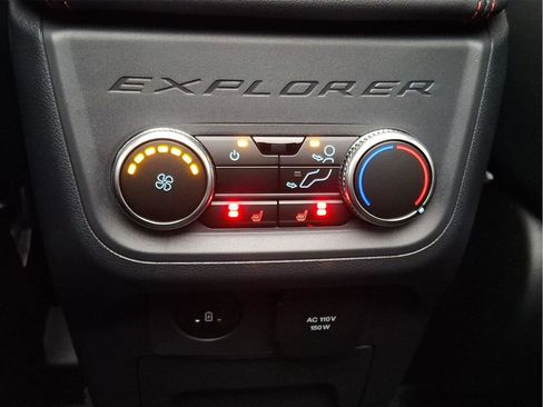 New 2026 Ford Explorer ST-Line w/ ST-Line Street Pack image 7