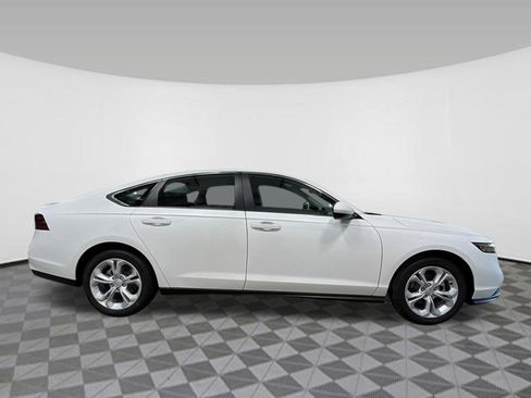 New 2026 Honda Accord LX image 8