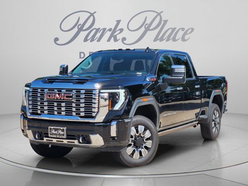 Used 2024 GMC Sierra 2500 Denali w/ Denali Reserve Package AWD/4WD image 1