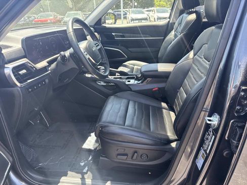 Used 2024 Kia Telluride SX Prestige AWD/4WD image 19