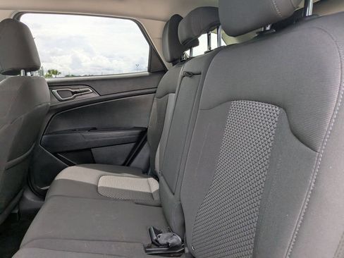 Certified 2024 Kia Sportage LX AWD/4WD image 18