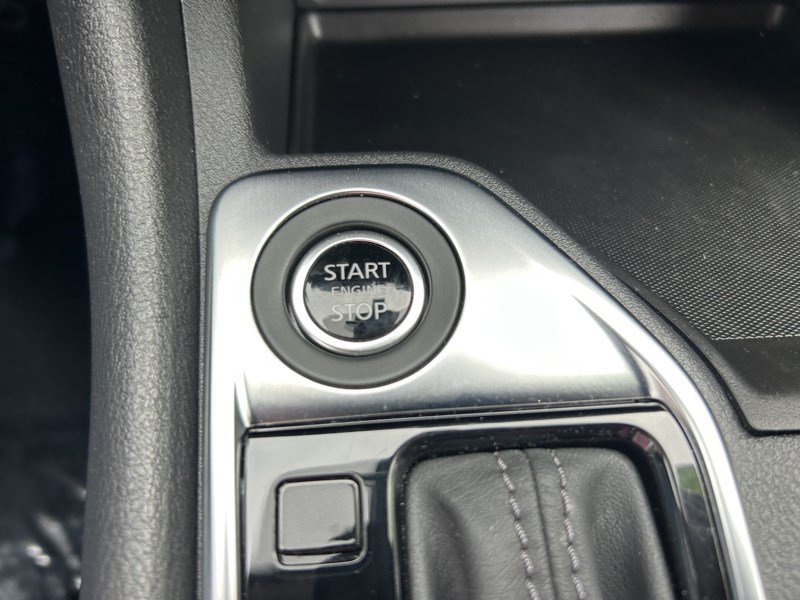 Used 2025 Nissan Sentra SV w/ All-Weather Package FWD image 20