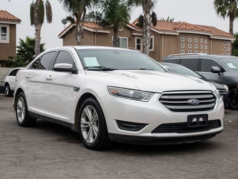 Used 2018 Ford Taurus SEL w/ Equipment Group 201A image 12