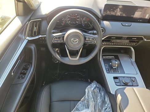 New 2026 MAZDA CX-90 3.3 Turbo w/ Preferred Package AWD/4WD image 14