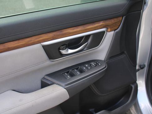 Used 2019 Honda CR-V EX image 18