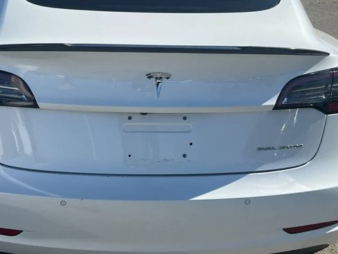 Used 2018 Tesla Model 3 Long Range AWD/4WD image 19
