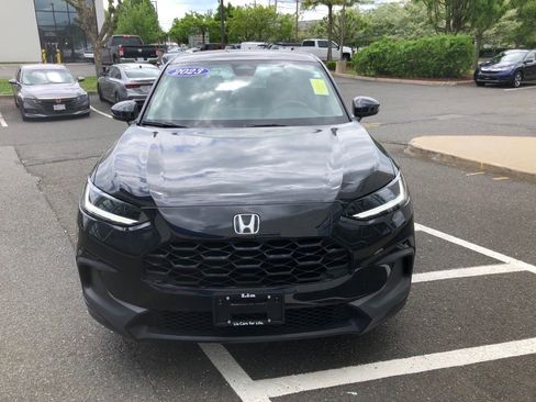 Used 2023 Honda HR-V LX image 8