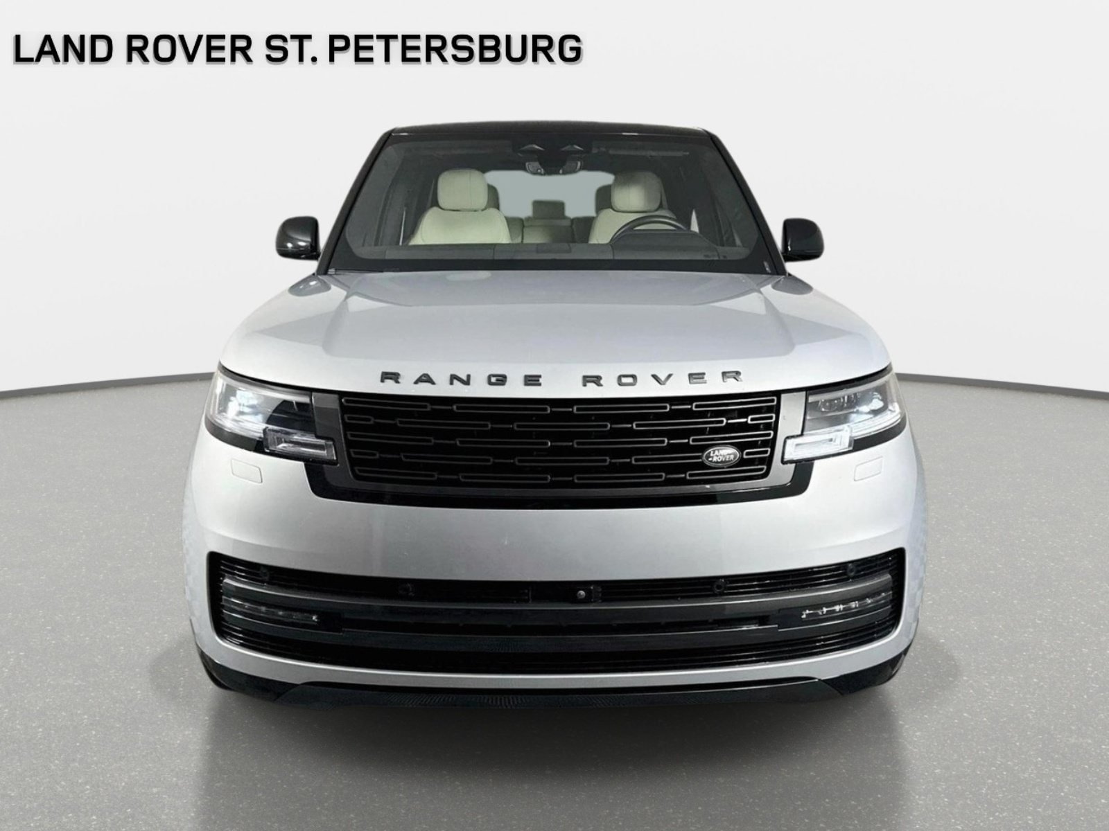 Used 2024 Land Rover Range Rover Long Wheelbase SE AWD/4WD image 2