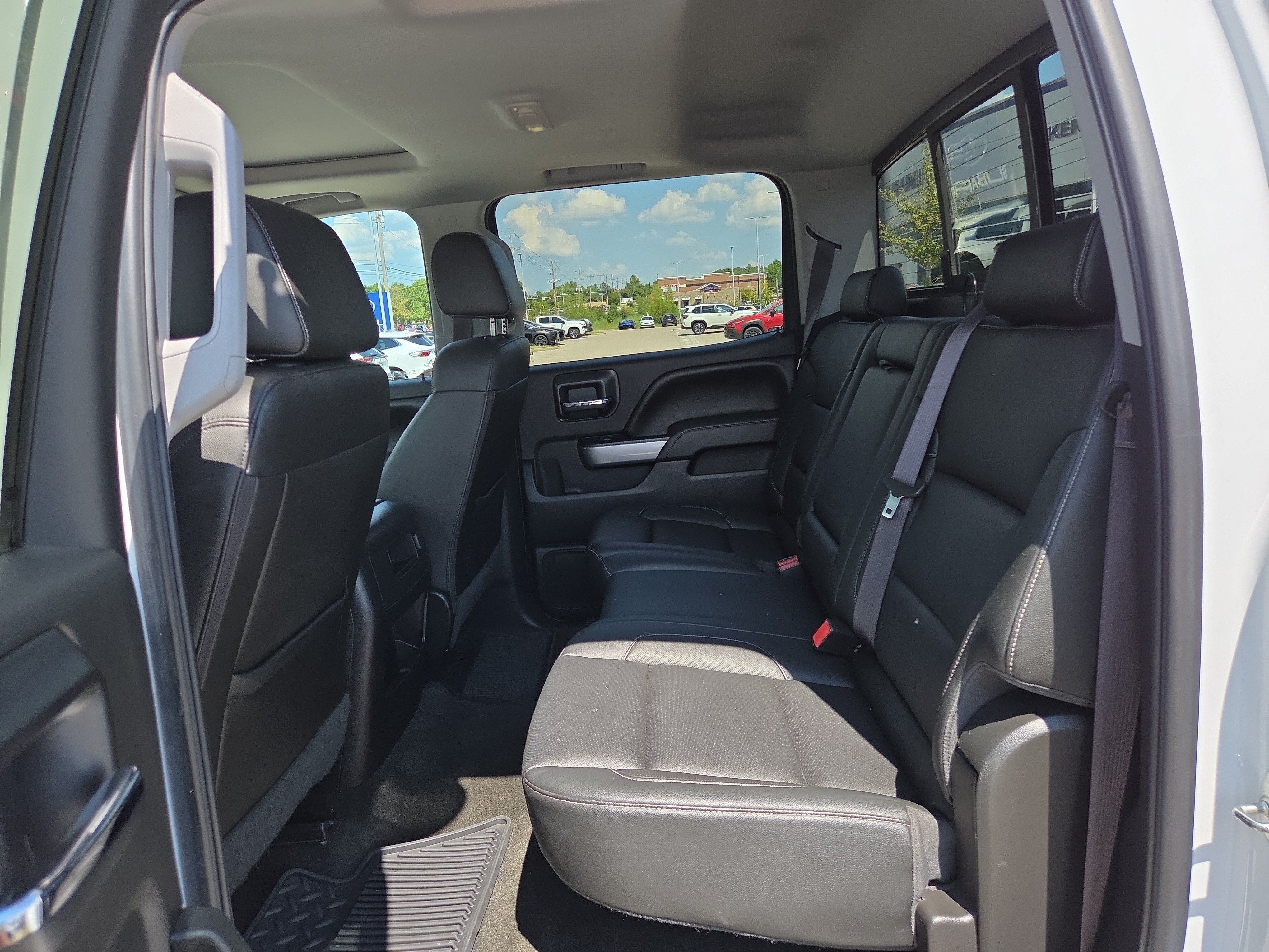Used 2017 Chevrolet Silverado 1500 LTZ Z71 w/ LTZ Plus Package AWD/4WD image 11