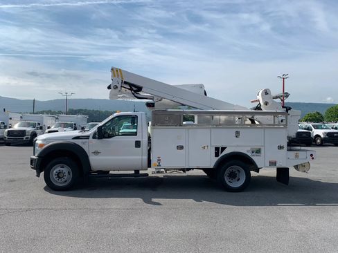 Used 2012 Ford F550 4x4 Regular Cab Super Duty w/ Payload Upgrade Pkg image 5