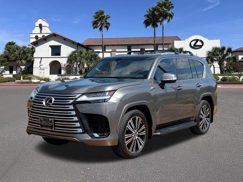 Used 2023 Lexus LX 600 4WD w/ Accessory Package (A2) image 5