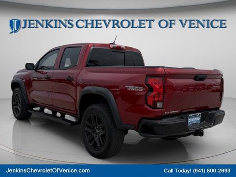 Certified 2024 Chevrolet Colorado Trail Boss w/ Technology Package AWD/4WD image 7