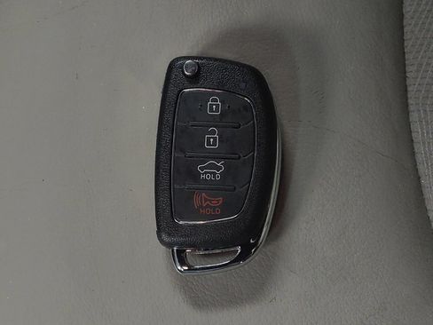 Used 2017 Hyundai Sonata Sport 2.0T FWD image 32