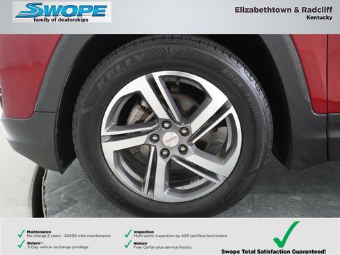 Used 2021 GMC Terrain SLT image 32