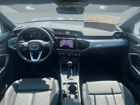 New 2025 Audi Q3 2.0T Premium image 15