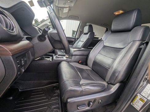 Used 2021 Toyota Tundra Limited image 24